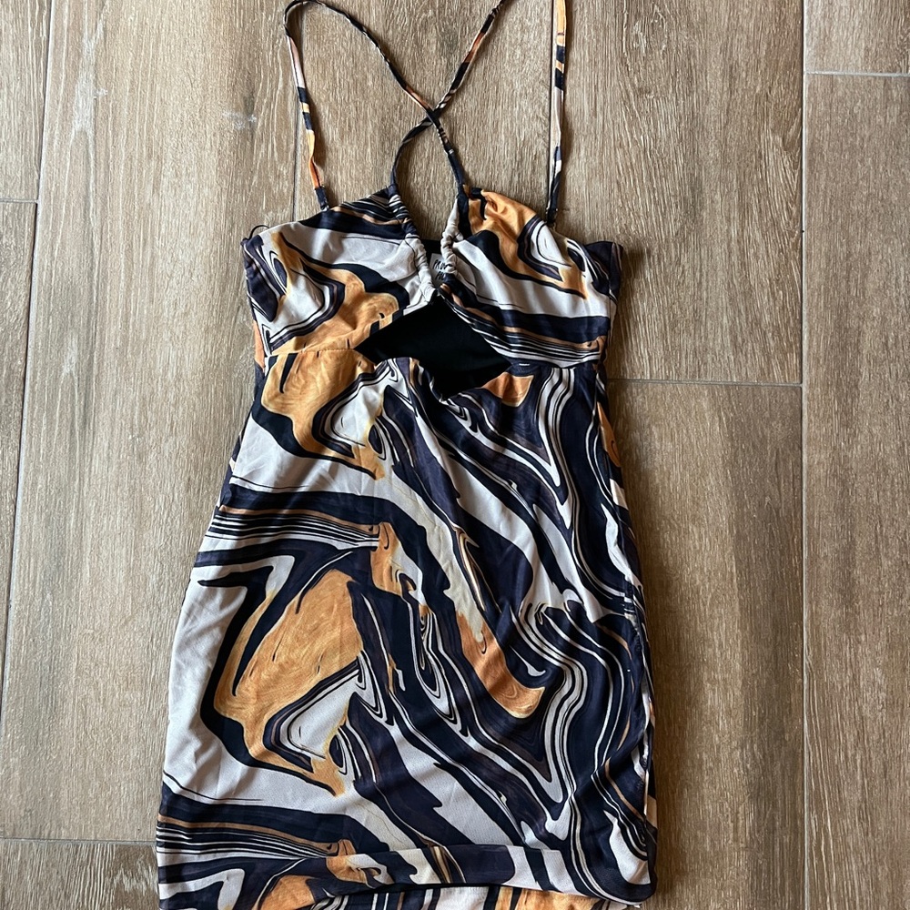 Princess Polly Marble Print Cutout Mini Dress – Size 8